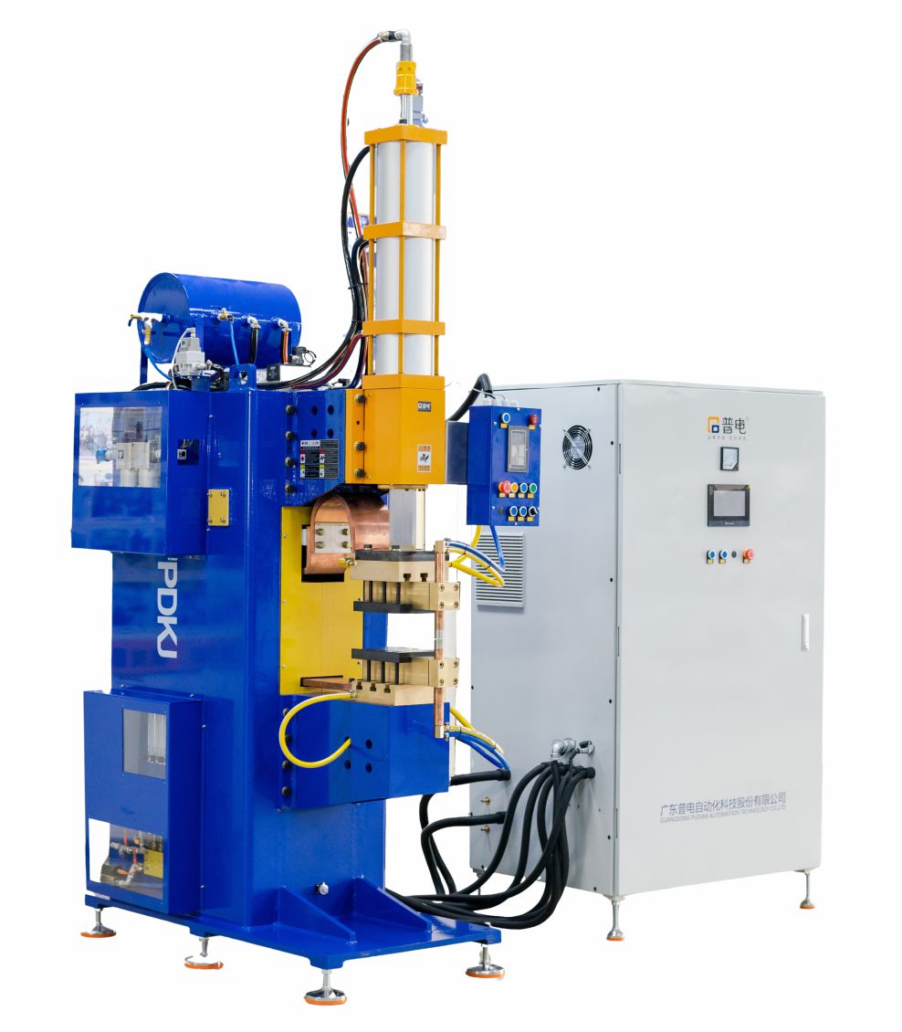 Saldatore capacitivo a proiezione di punti con accumulo di energia